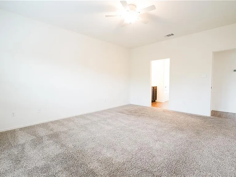 933 Wildrye Ct — Photo 12
