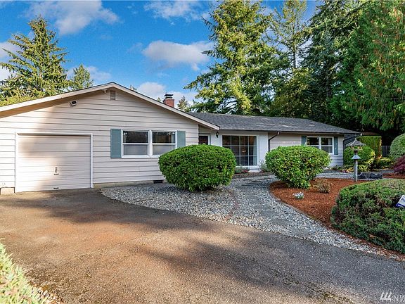 2nd image of 6615 49th Street Ct W