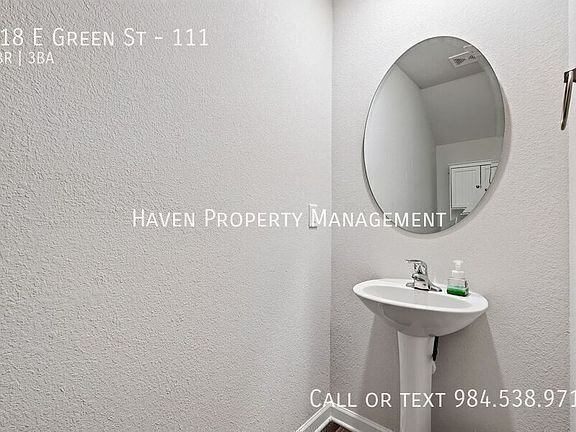 4th image of 918 E Green St #111