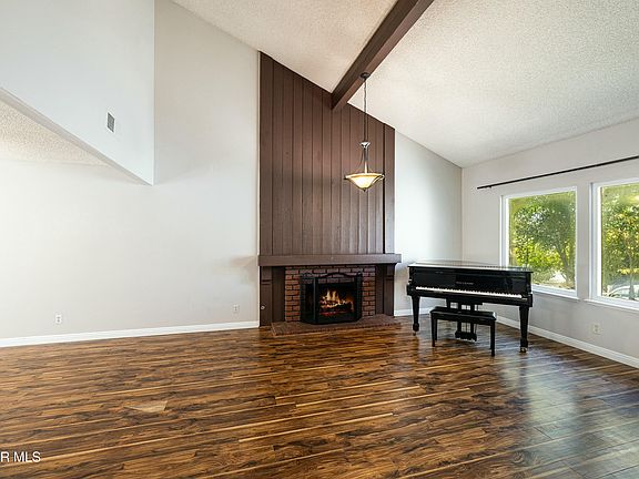 5th image of 22 Peregrine Cir