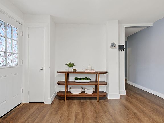 3rd image of 91 Chesley Avenue
