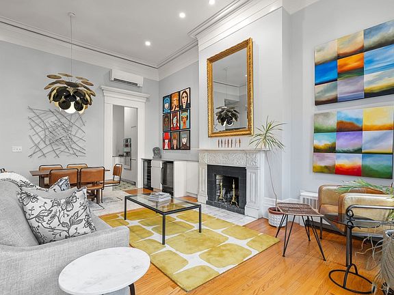 4th image of 30 Hancock St #2
