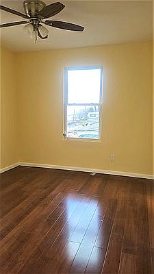5th image of 31-20 Westbourne Ave #1