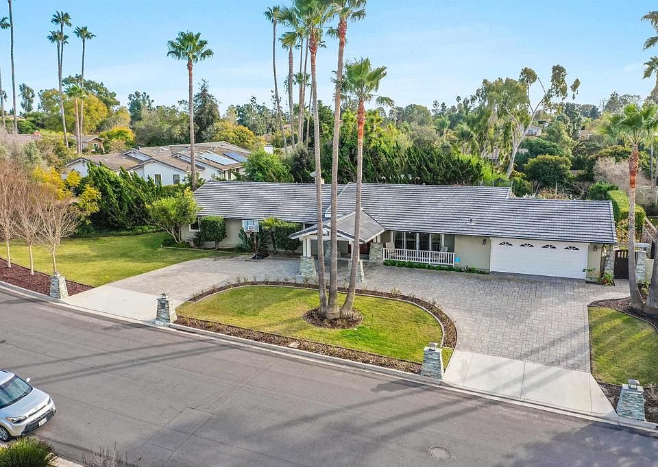 1st image of 321 San Lucas Dr