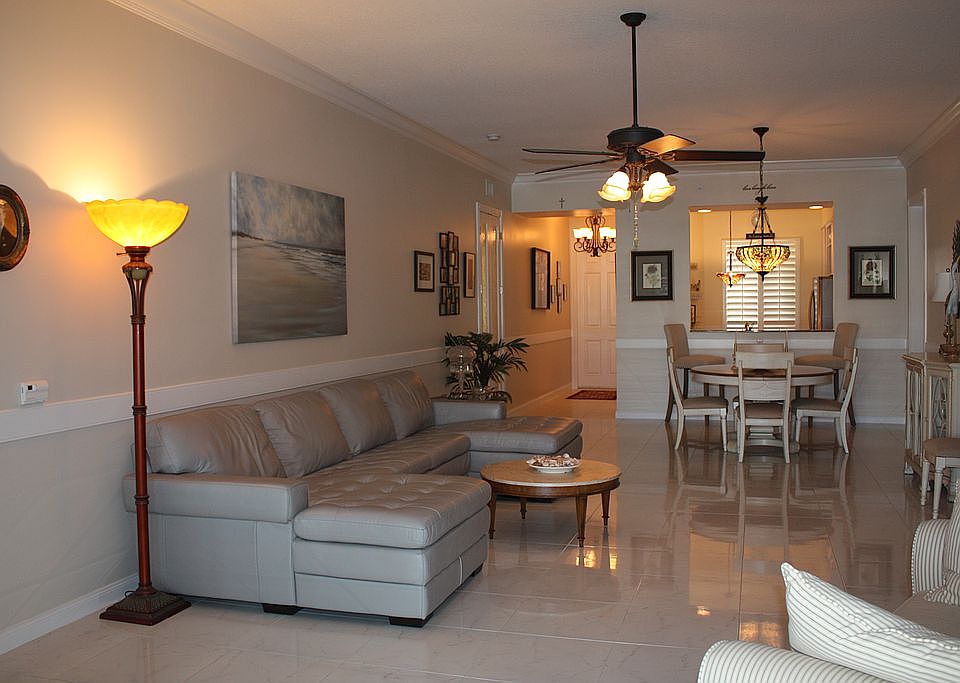 LIVING & DINING AREA