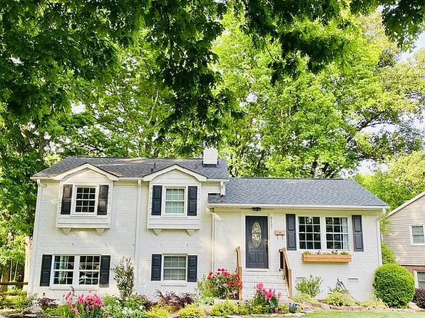 5157 Murrayhill Rd, Charlotte, NC 28210