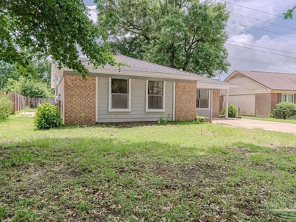 3rd image of 7738 Deborah Dr