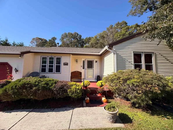 615 8th Ave, Galloway, NJ 08205