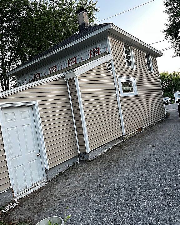 1st image of 119 Casey St
