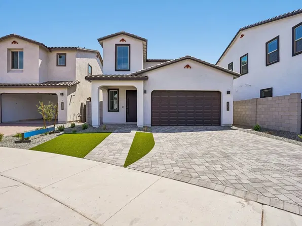 6323 S Archer Cir, Mesa, AZ 85212