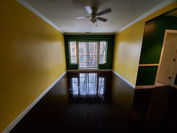 4th image of 2554 W Rosemont Ave APT 2