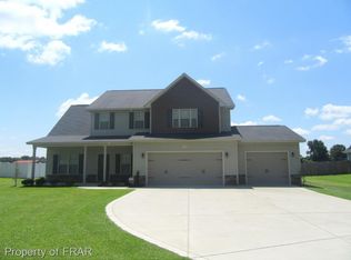 3518 Thrower Rd, Hope Mills, NC 28348