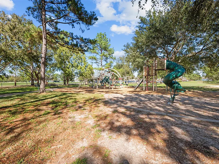 14603 Sanour Dr — Photo 42