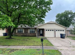 1814 S 119th East Pl, Tulsa, OK 74128