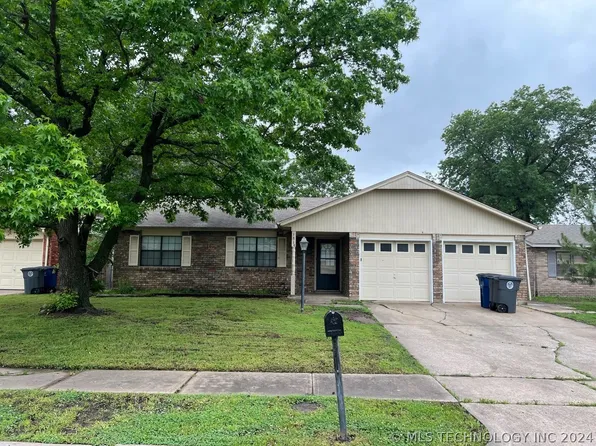 1814 S 119th East Pl, Tulsa, OK 74128