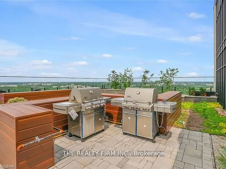 505 Talbot St #2101 — Photo 31