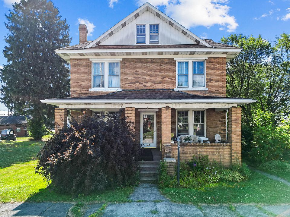 1st image of 104 White St