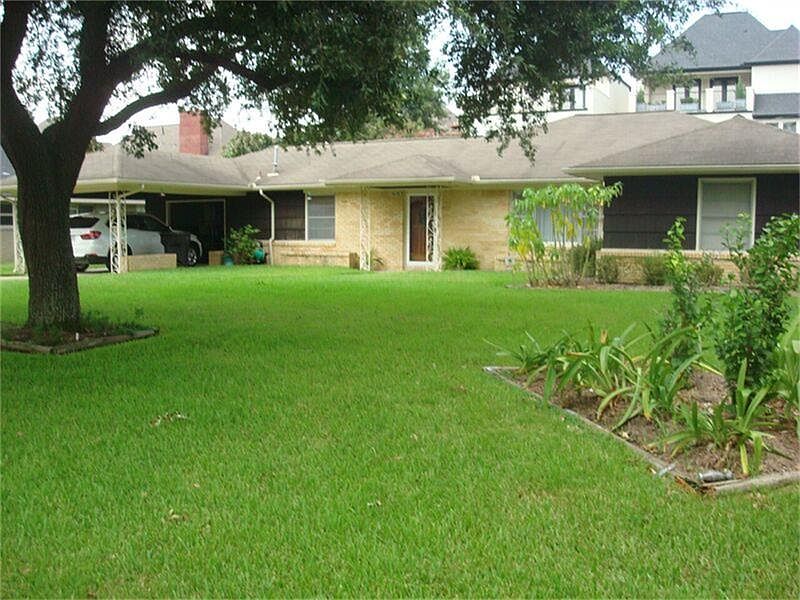 1st image of 7818 Brykerwoods Dr