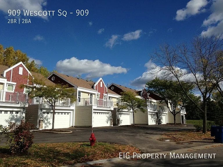 909 Wescott Sq #909 — Photo 43