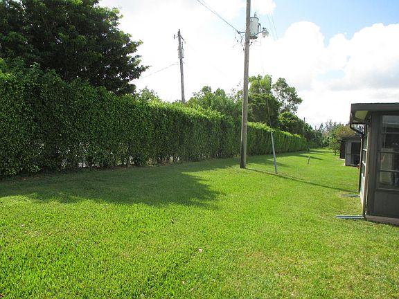 2nd image of 3472 Americo Dr