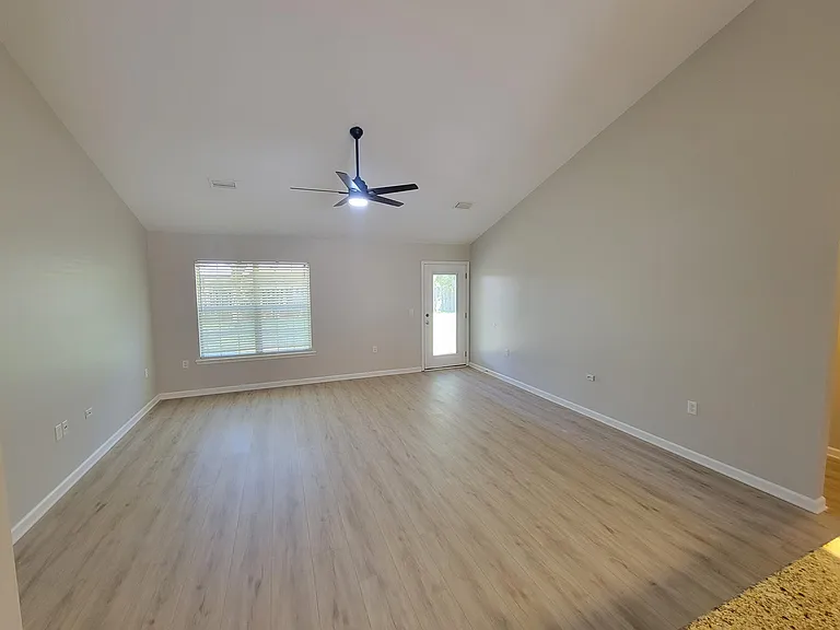 7288 Mossy Oaks Ct — Photo 5