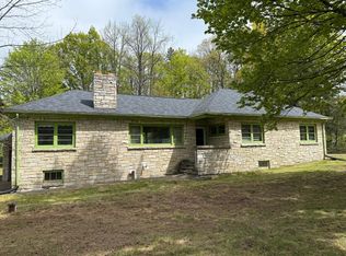 7892 Old 101 Rd, Armstrong Creek, WI 54103