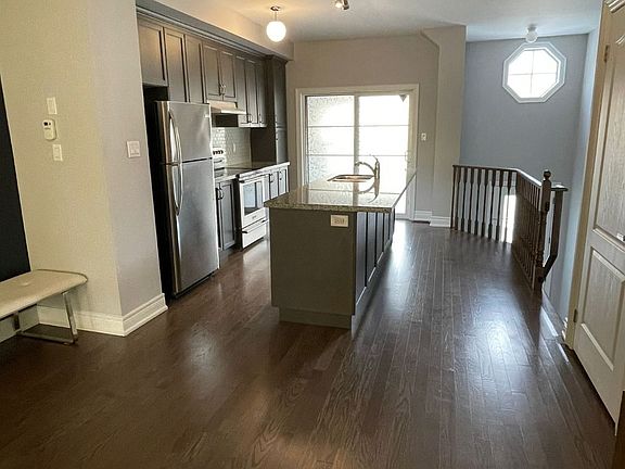 3rd image of 29 Dryden Way