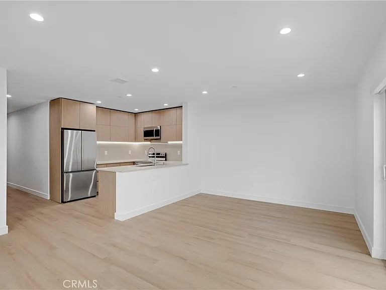 5222 Strohm Ave — Photo 8