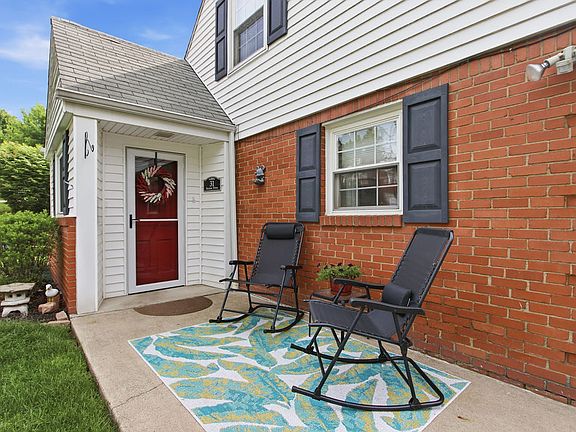 2nd image of 31 Barton Dr
