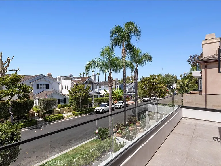430 Fernleaf Ave — Photo 38