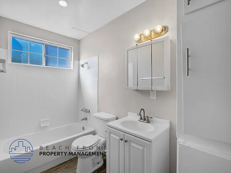 1010-1020, 1028 Orange Ave. — Photo 12