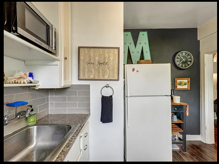 Unit 1 kitchen