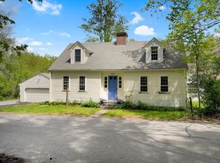 113 Squannacook Rd, Shirley, MA 01464