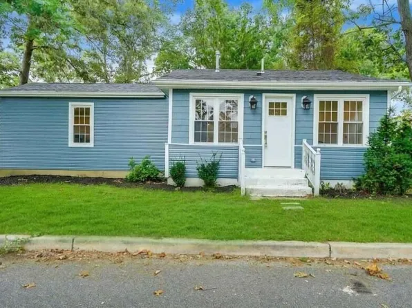 2108 Driscoll Rd, Toms River, NJ 08753