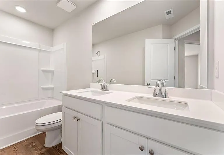 1303 Farmers Loop #R — Photo 18