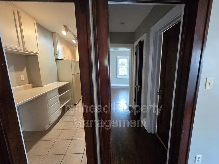 1807 W 41st St #2W — Photo 16