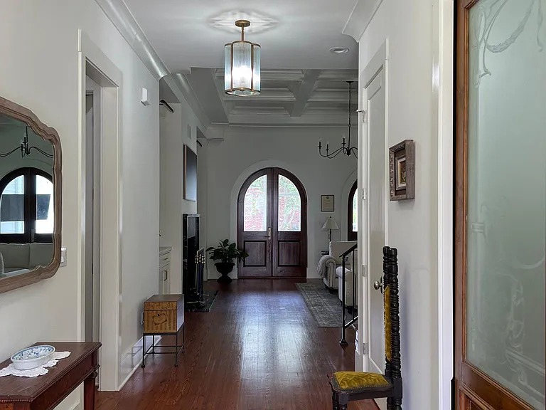 856 Helios Ave — Photo 4