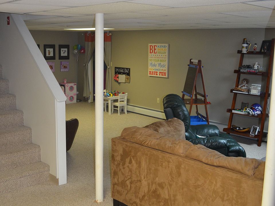 Finished basement 