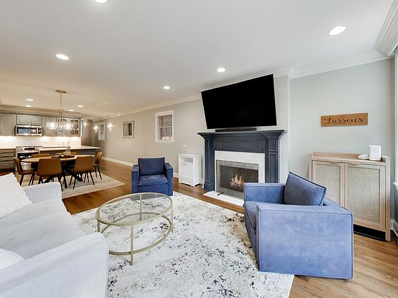4th image of 3507 N Reta Ave APT 1