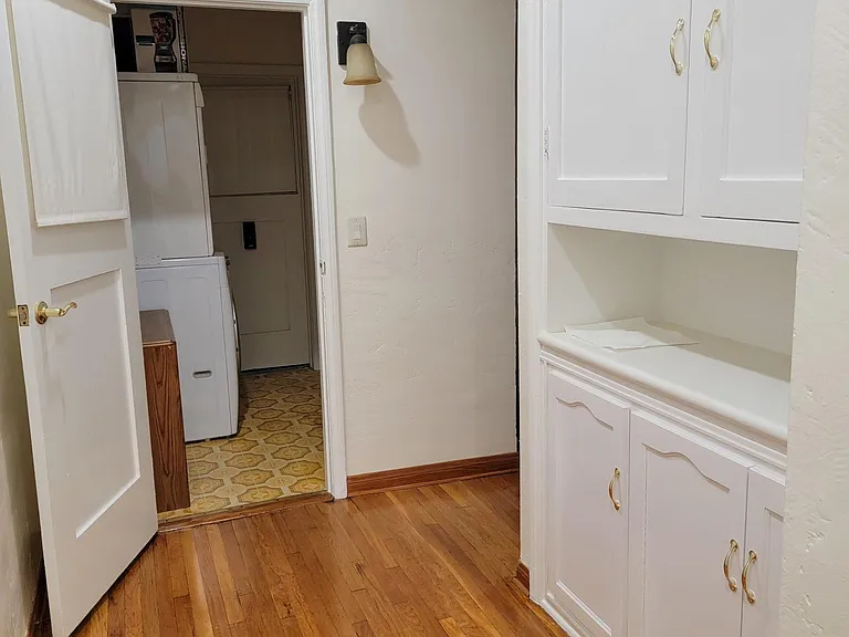 234 S Rexford Dr #2 — Photo 20