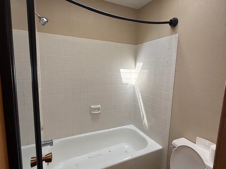 5 N Yellowstone Ave — Photo 26