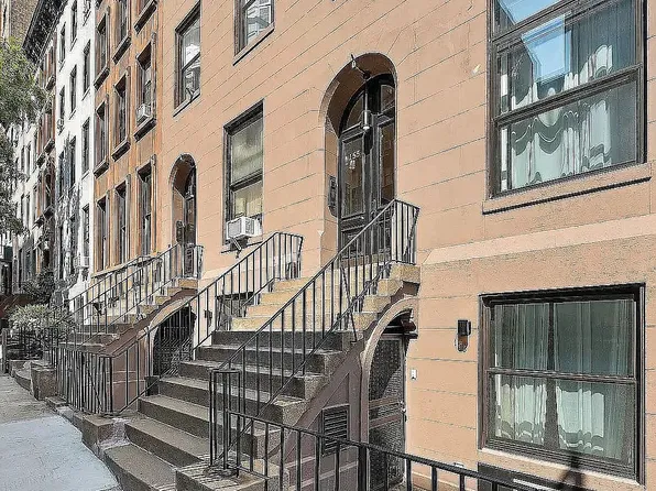 153 E 37th St, New York, NY 10016