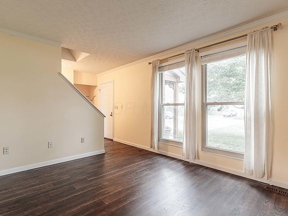 4th image of 12108 Rocky Springs Ln