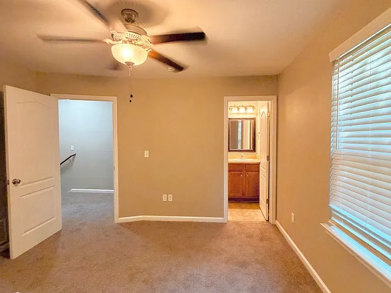 2017 Tyson Green Ave #202 — Photo 15