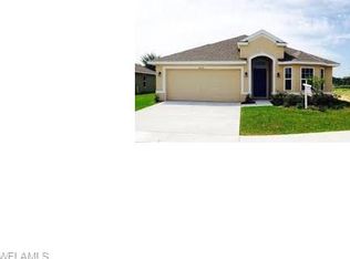 1119 NE 35th Ter, Cape Coral, FL 33909