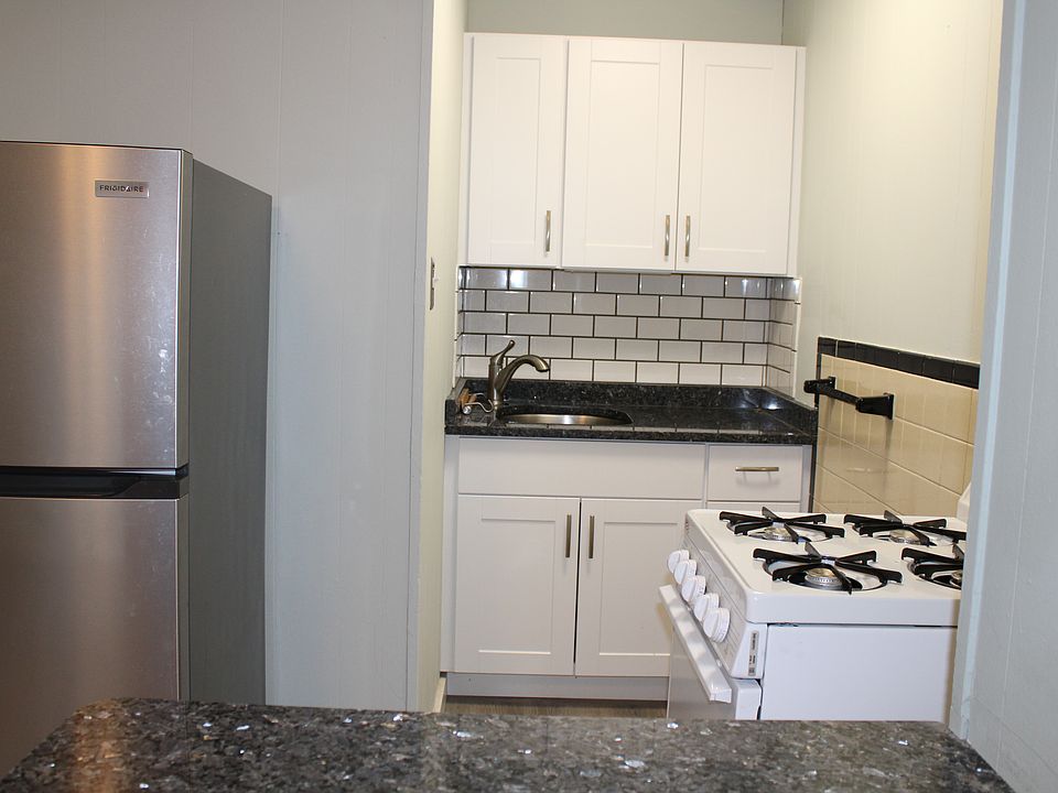 Kitchen sink and stove