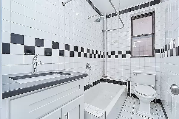 580 W 172nd St #1A — Photo 6