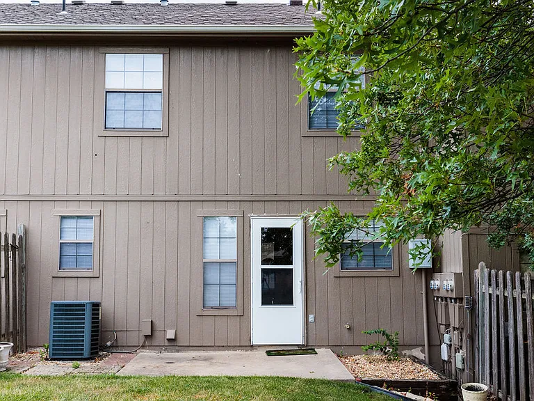 Windsong Townhomes — Photo 23