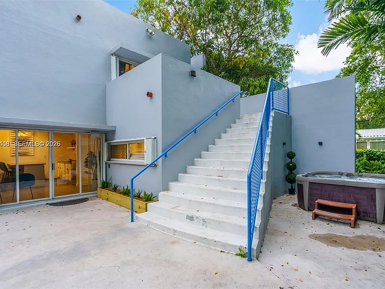 3225 SW 58th Ave #BACK — Photo 25
