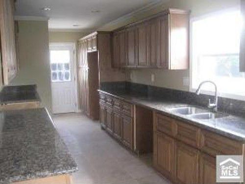 3rd image of 5833 Denmead St